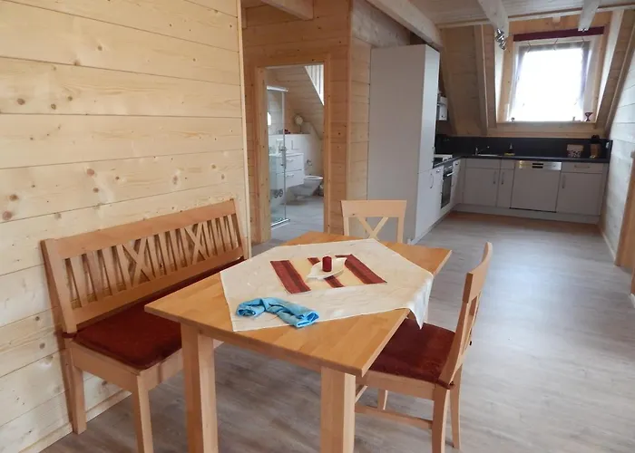 Holzblockhaus Stark